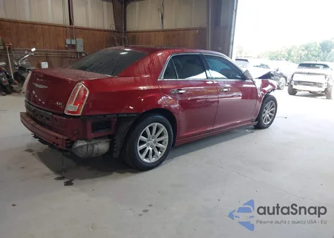 2014 Chrysler 300C из США, поврежденный, VIN 2C3CCAEG4EH179327